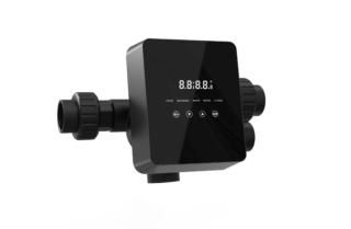 Mętna woda w basenie